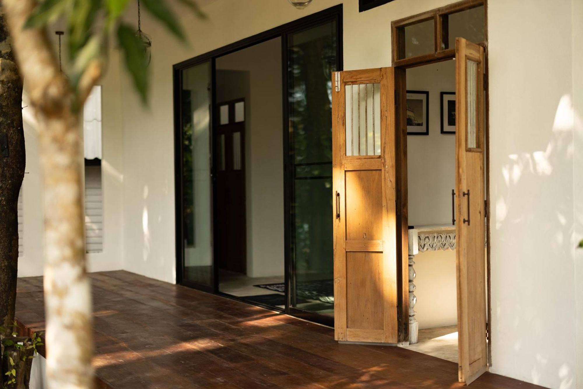 Barefoot Project Formerly Baan Klong Kleng Đảo Ko Phayam Ngoại thất bức ảnh